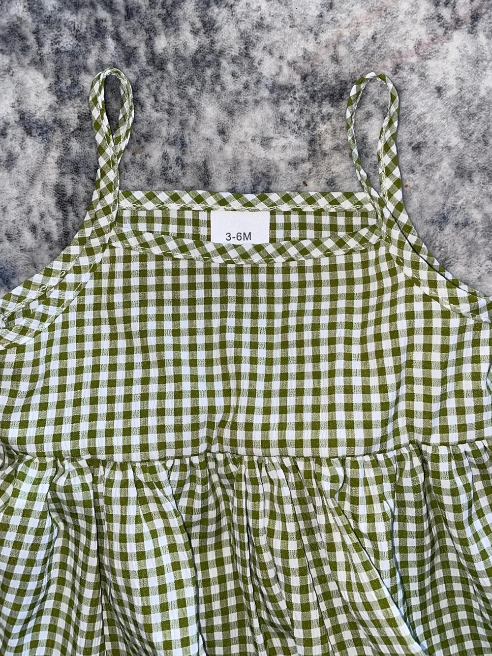 Gingham print dress size 3-6 months - Picture 3 of 3